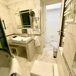 Parisa Bed and breakfast Roma