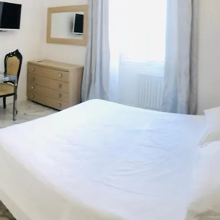 Bed & Breakfast Parisa Řím
