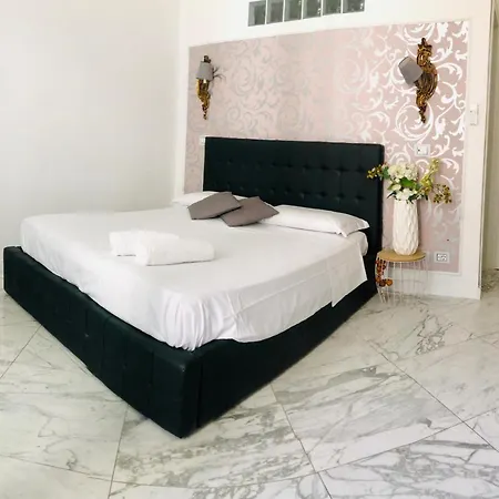 Parisa فندق مبيت وإفطار