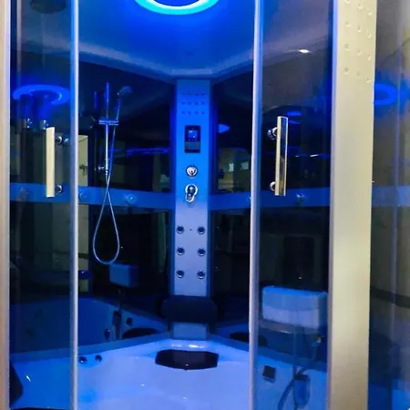 Parisa Bed & Breakfast